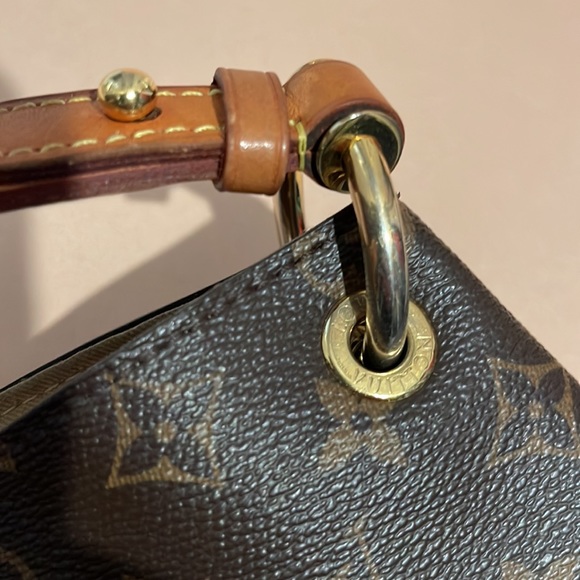 AUTHENTIC Louis Vuitton Graceful MM Handbag - Picture 10 of 11